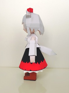 momi3.JPG
